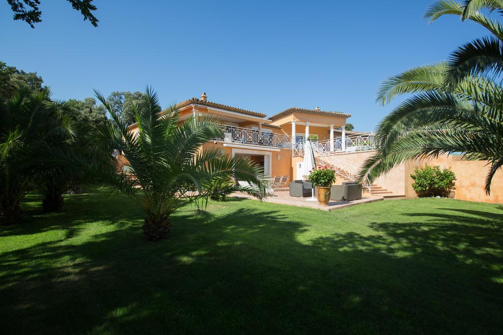 La Tarentane Hotel Grimaud Buitenkant foto