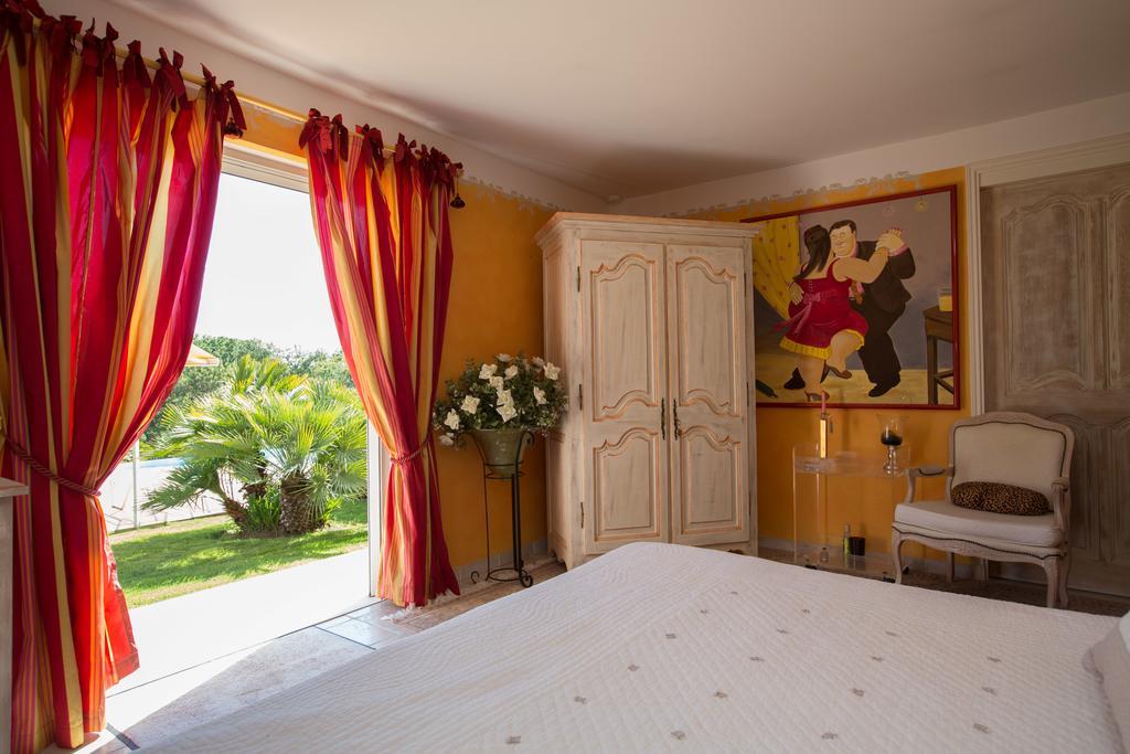 La Tarentane Hotel Grimaud Buitenkant foto