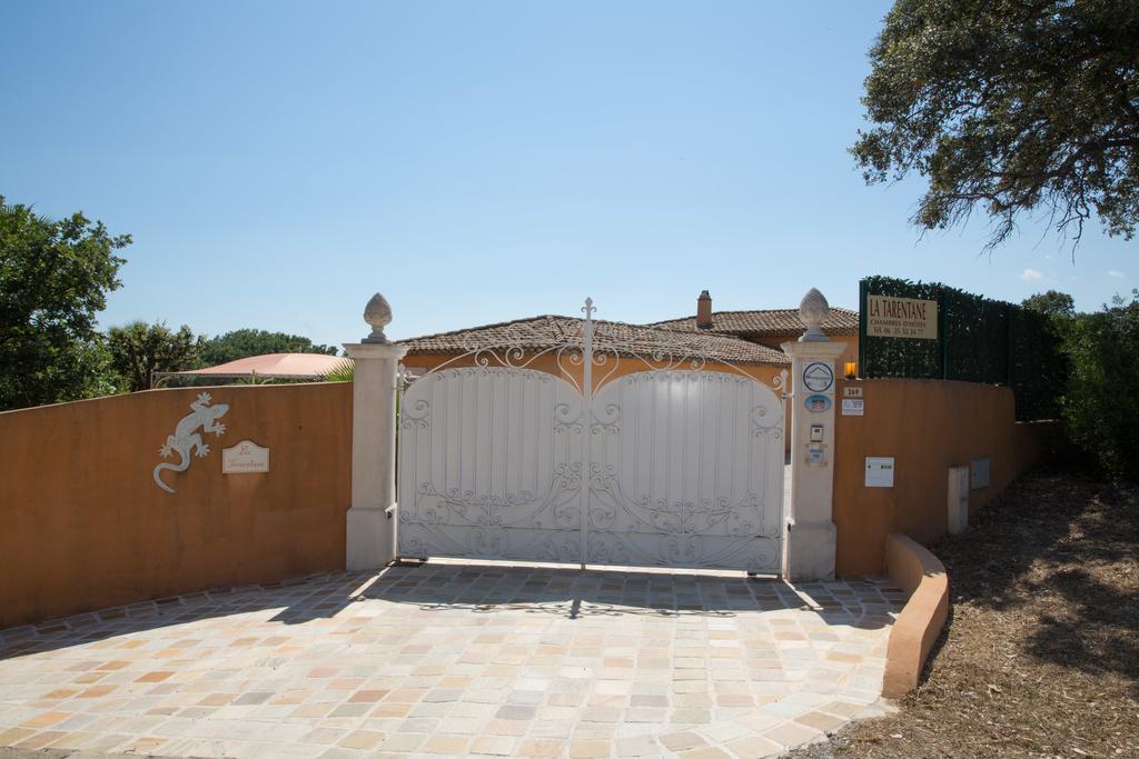 La Tarentane Hotel Grimaud Buitenkant foto